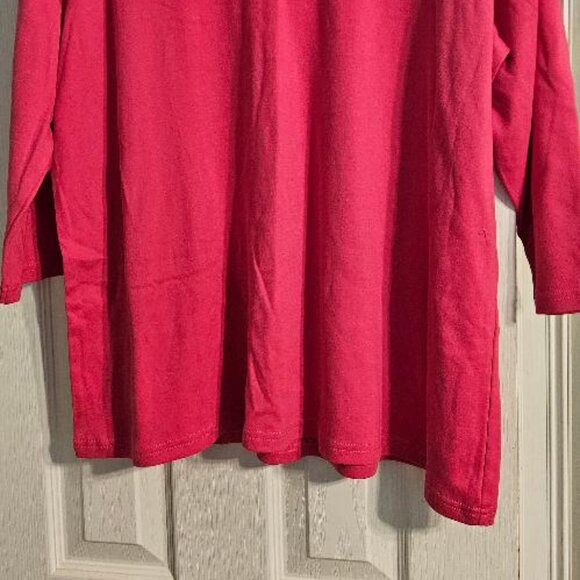 Coral 3X Top with Embroidery - Picture 2 of 2